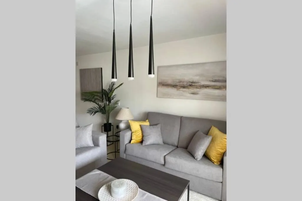 דירה מארבלה Apartamento En Playa Real, En 1ª Linea De Playa ספרד